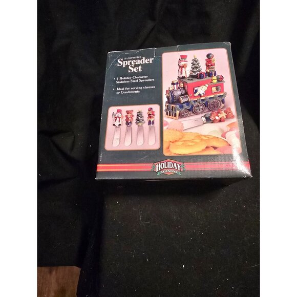 Handcrafted Holiday Seasons Spreader Set With 4 Holiday Character Stainless Stee - Picture 2 of 5